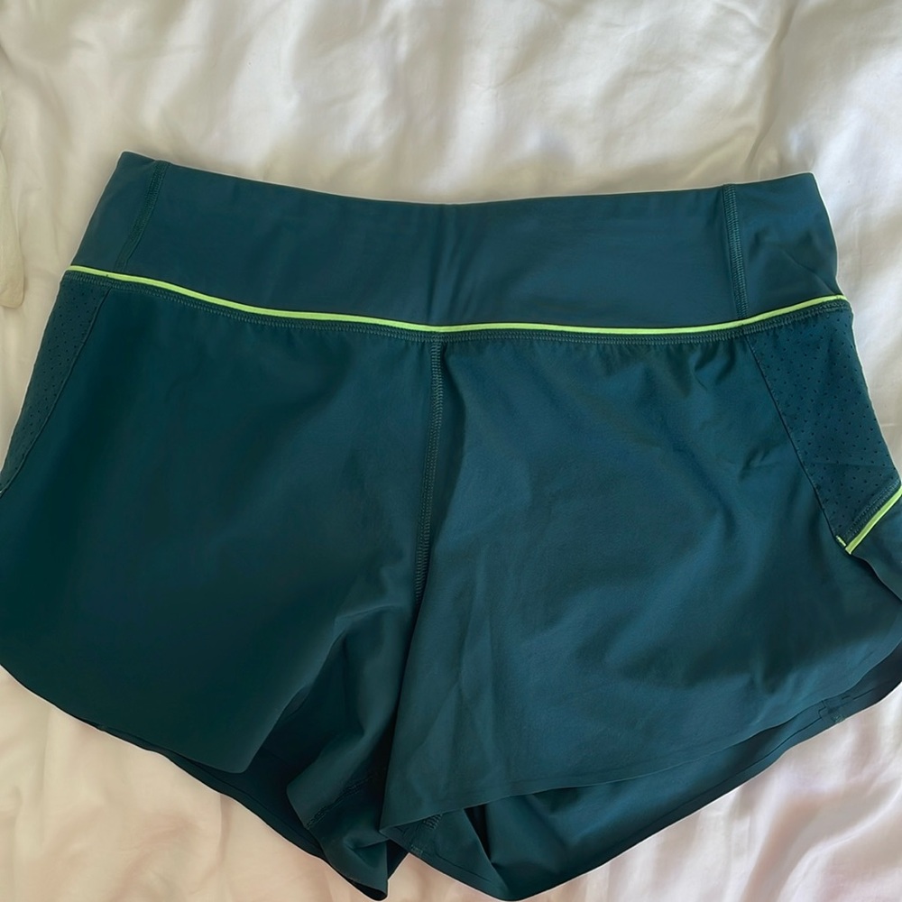 Athleta active shorts